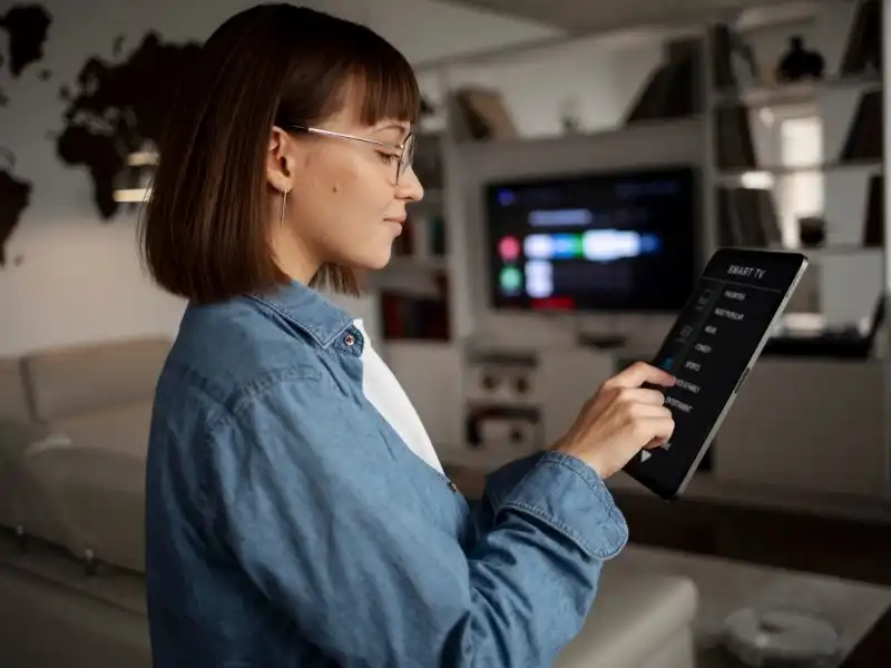 Imagem de capa: O Futuro da Casa Inteligente: Conectando Tudo com a Internet das Coisas (IoT)