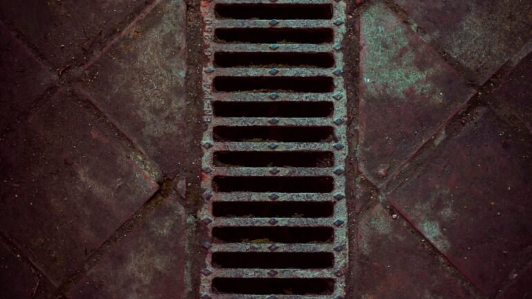 como desentupir ralo